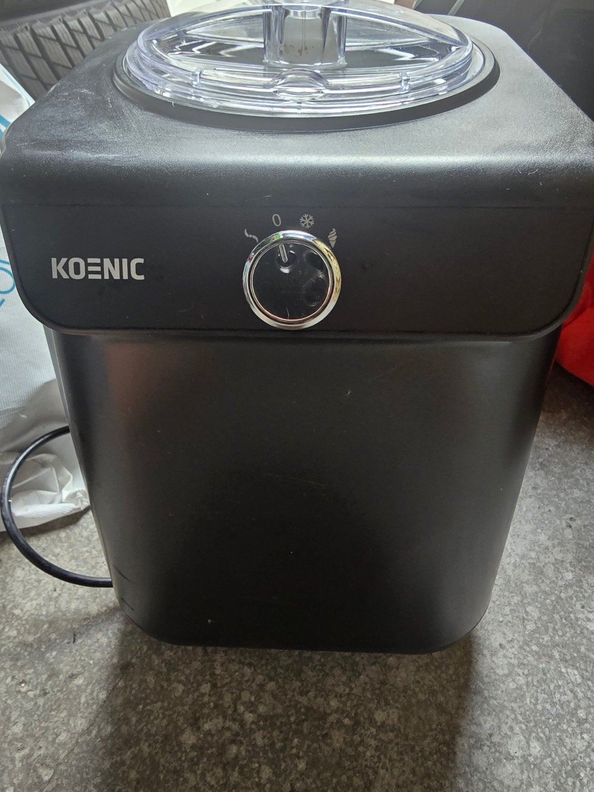 Koenic IJsmachine KM 91221 B - Zelfgemaakt ijs, Ophalen of Verzenden, Gebruikt