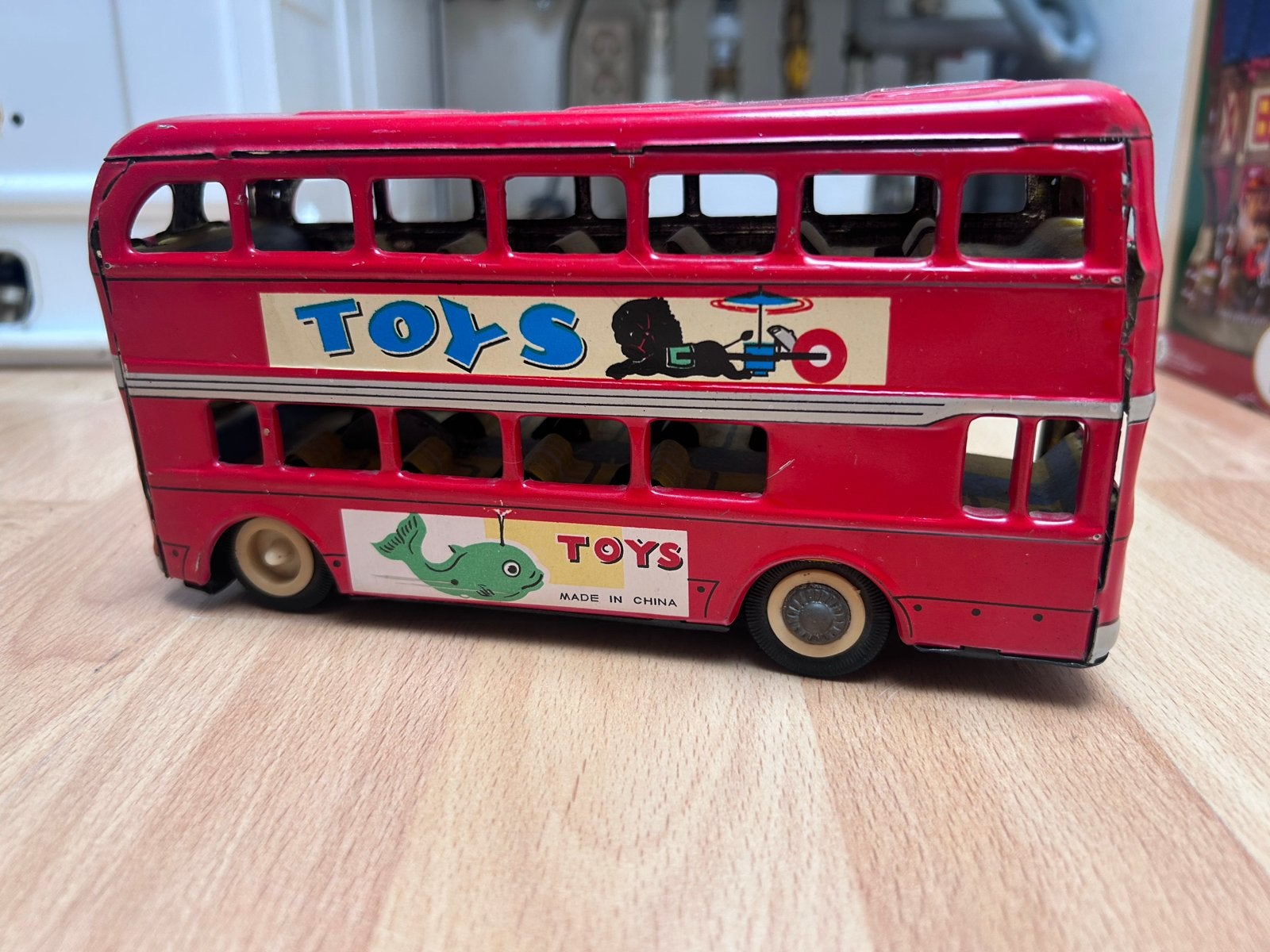 Vintage Rode Dubbeldekker Bus Speelgoed - Made in China, Ophalen of Verzenden, Gebruikt