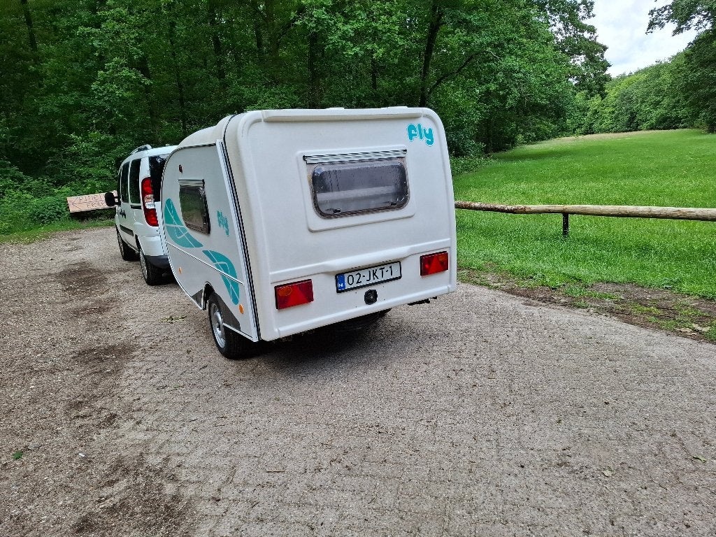 Caravantrailer Fly slapen en vervoeren, Motoren, Ophalen, Gebruikt