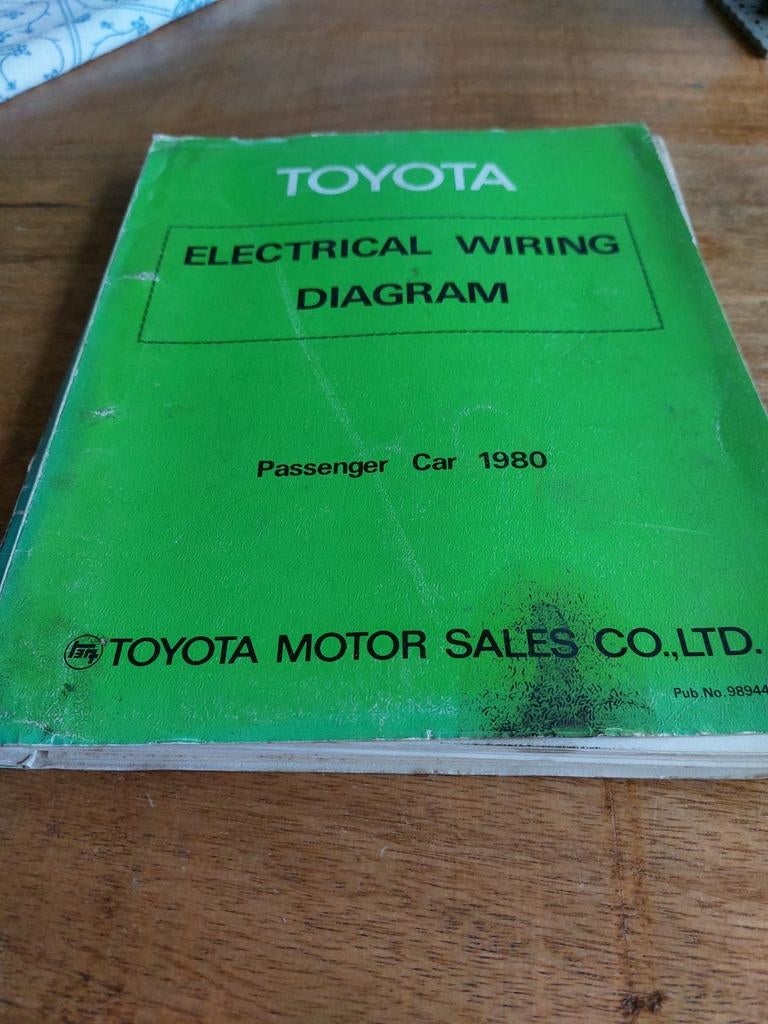 ELECTRICAL WIRING DIAGRAM TOYOTA PERSONEN AUTOS 1980, Auto diversen, Ophalen of Verzenden