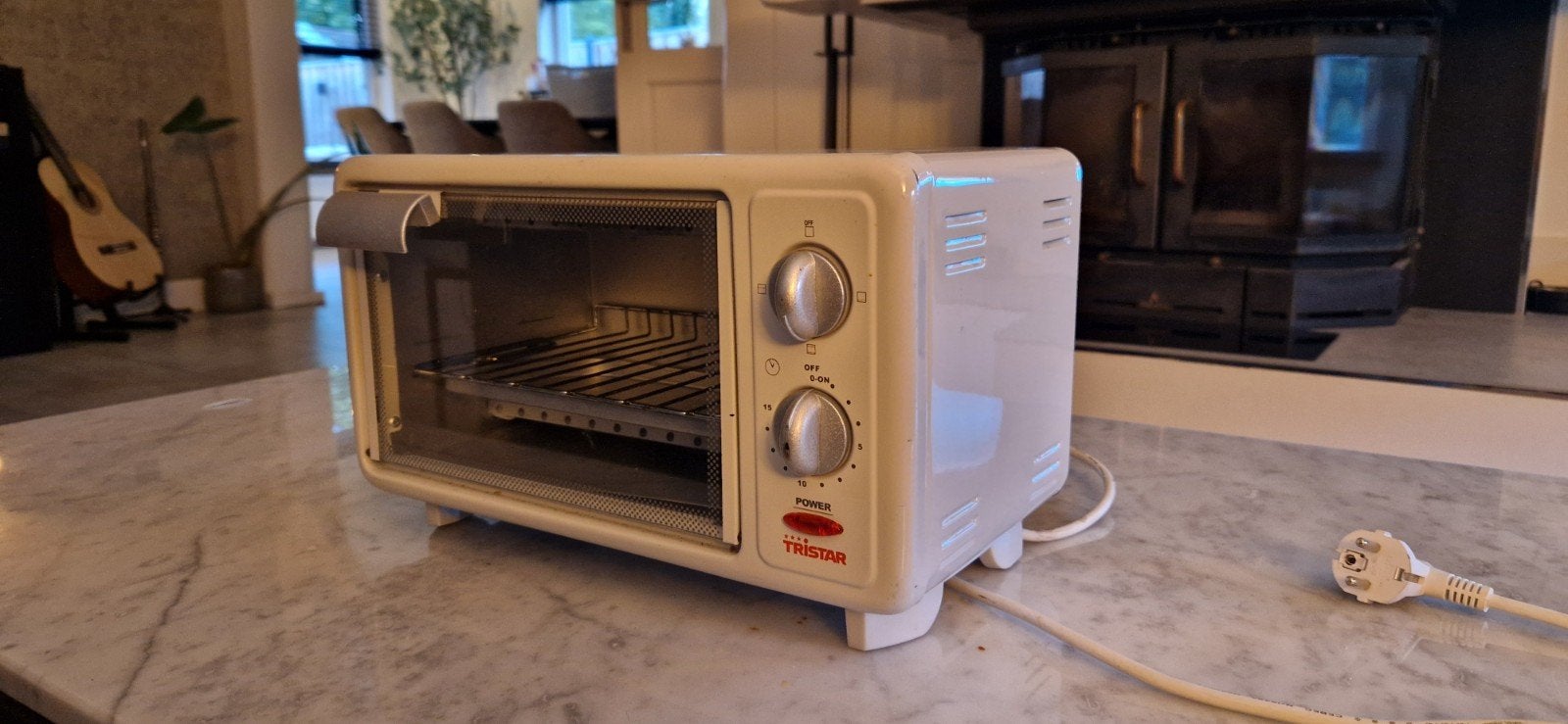 Compacte caravan/camping oven - Ideaal voor onderweg!, Witgoed en Apparatuur, Ovens, Ophalen, Minder dan 45 cm, Gebruikt, Minder dan 45 cm