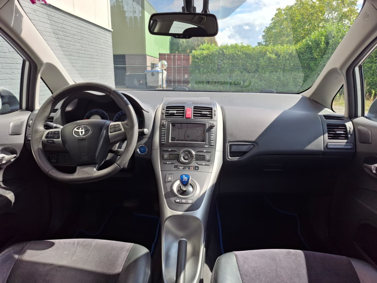 Toyota Auris 1.8 Full Hybrid Camera CruiseControl Usb Ecc El, Euro 5, Gebruikt, Zwart, 4 cilinders