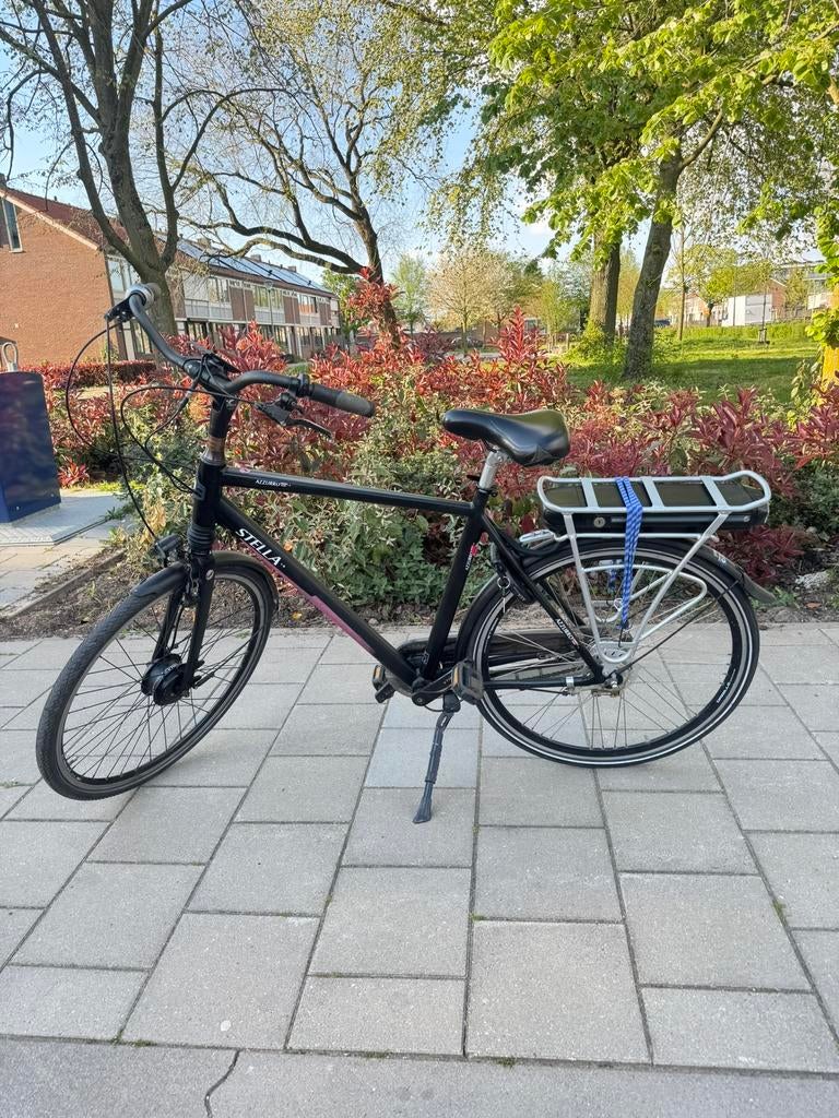Stella electrische fiets, Zo goed als nieuw, 50 km per accu of meer, 55 tot 59 cm, Ophalen