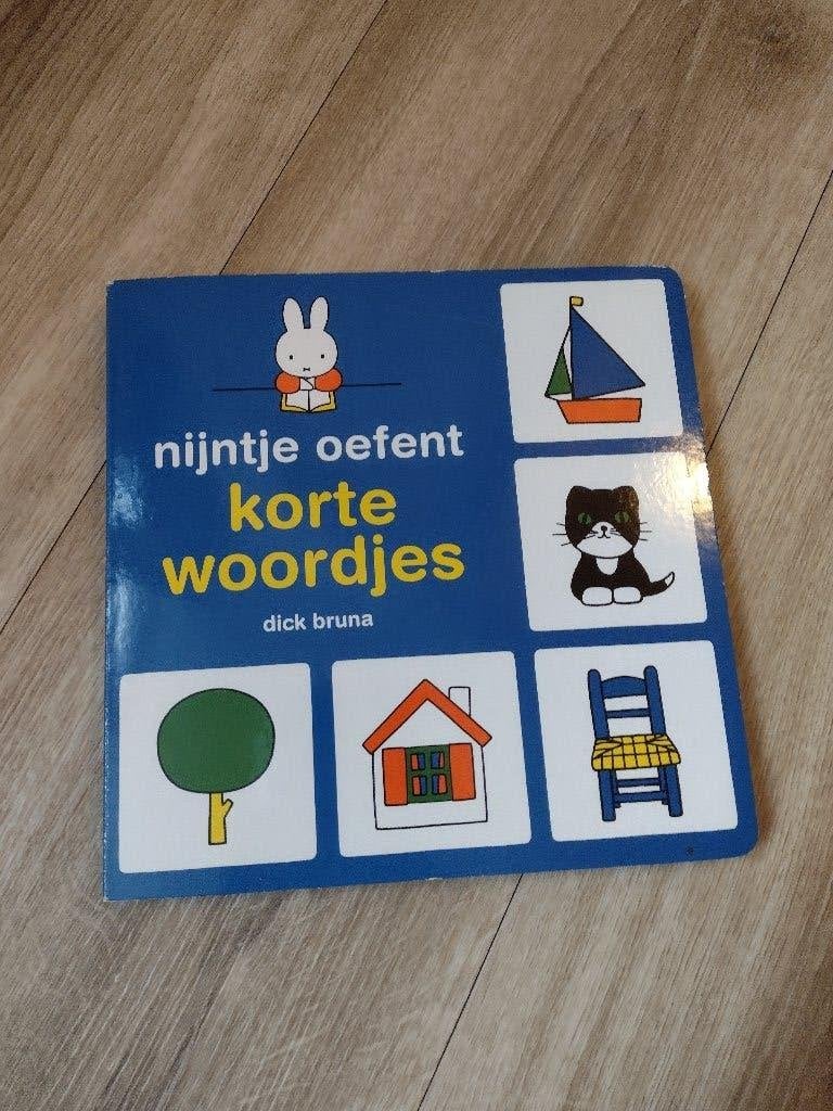 Nijntje oefent korte woorden, nieuw kartonnen boek, Boeken, Ophalen of Verzenden, Nieuw