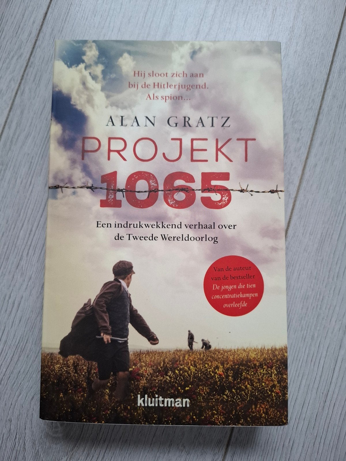 Projekt 1065 - Alan Gratz (Tweede Wereldoorlog), Ophalen of Verzenden, Gelezen, Fictie algemeen