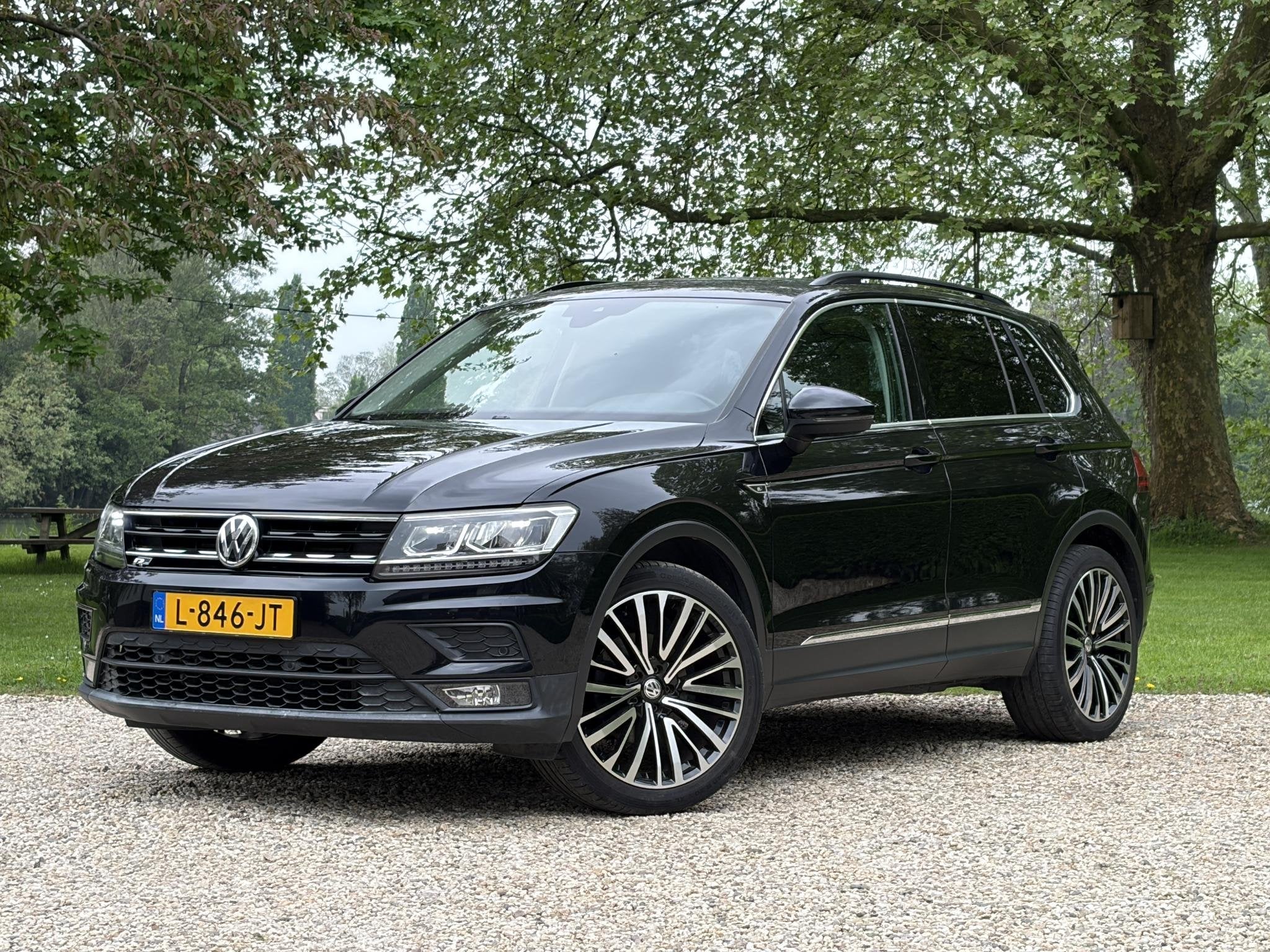 Volkswagen Tiguan 150pk R-Line DSG,Trekhaak*Nieuwe Remmen+Ac, Auto's, Automatische klimaatregeling, Stof, Euro 6, 4 cilinders