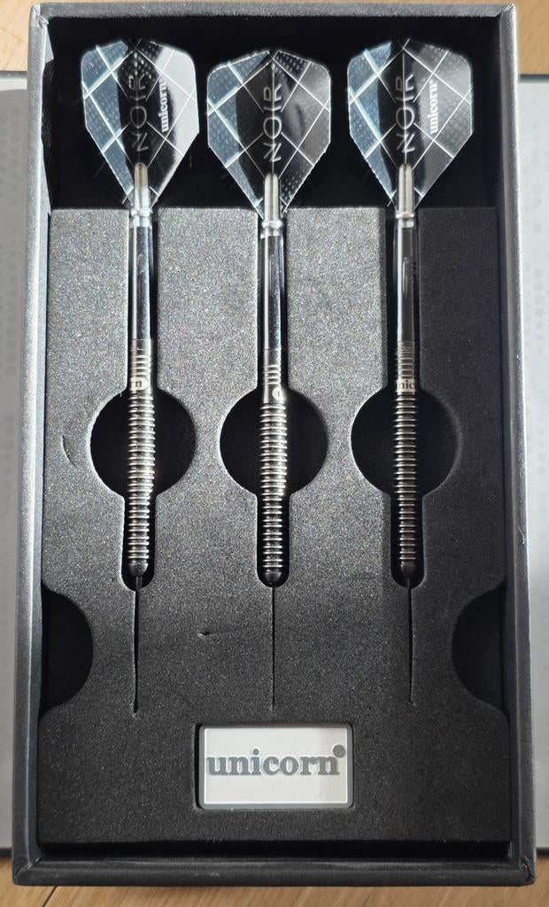 Gary Anderson Unicorn Phase 3 Noir 21 gram nieuw in doos, Sport en Fitness, Darts, Ophalen of Verzenden, Nieuw, Pijlen