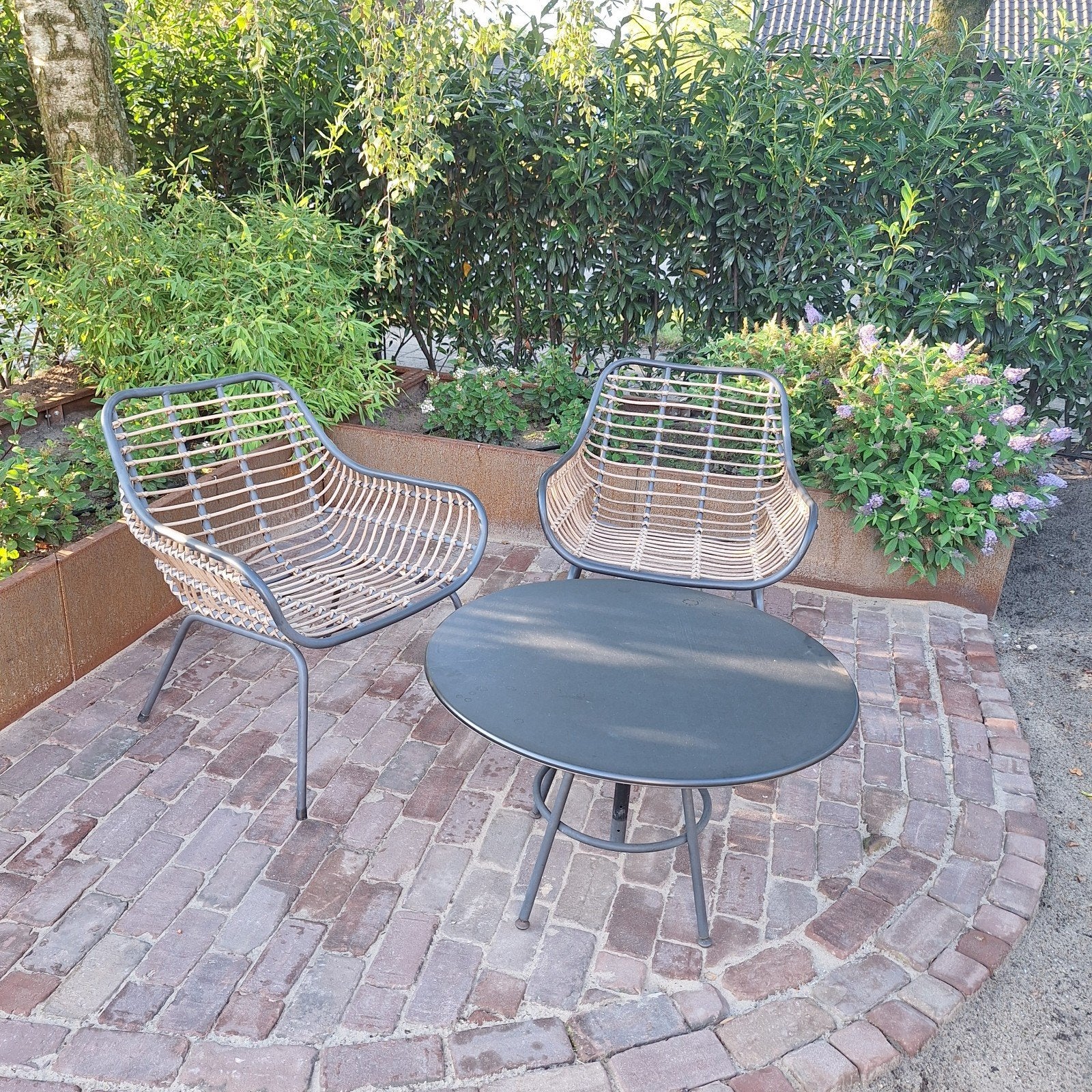 2x Loungestoelen Le Sud Vienne met tafel, Gebruikt, Bijzettafel, Wicker, Ophalen