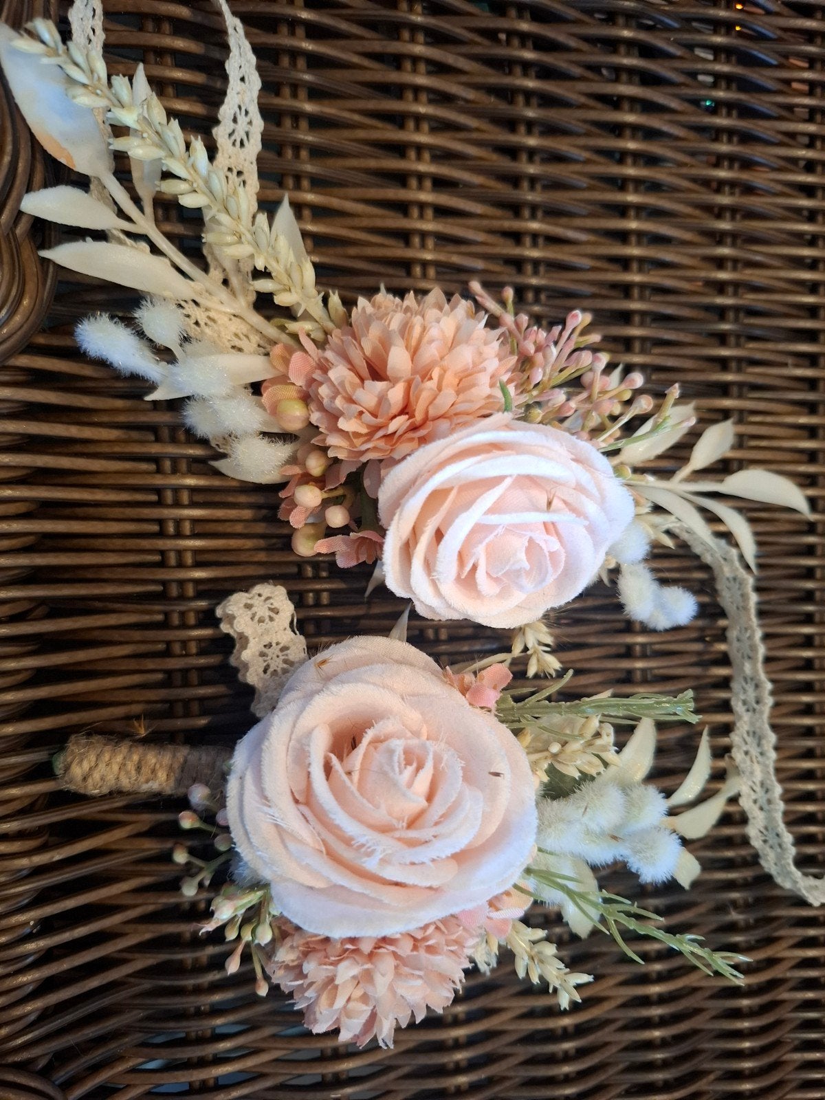 20x Corsages: 10 Dames Polscorsages & 10 Heren Corsages, Hobby en Vrije tijd, Ophalen of Verzenden, Nieuw, Overige typen, Geboorte of Huwelijk