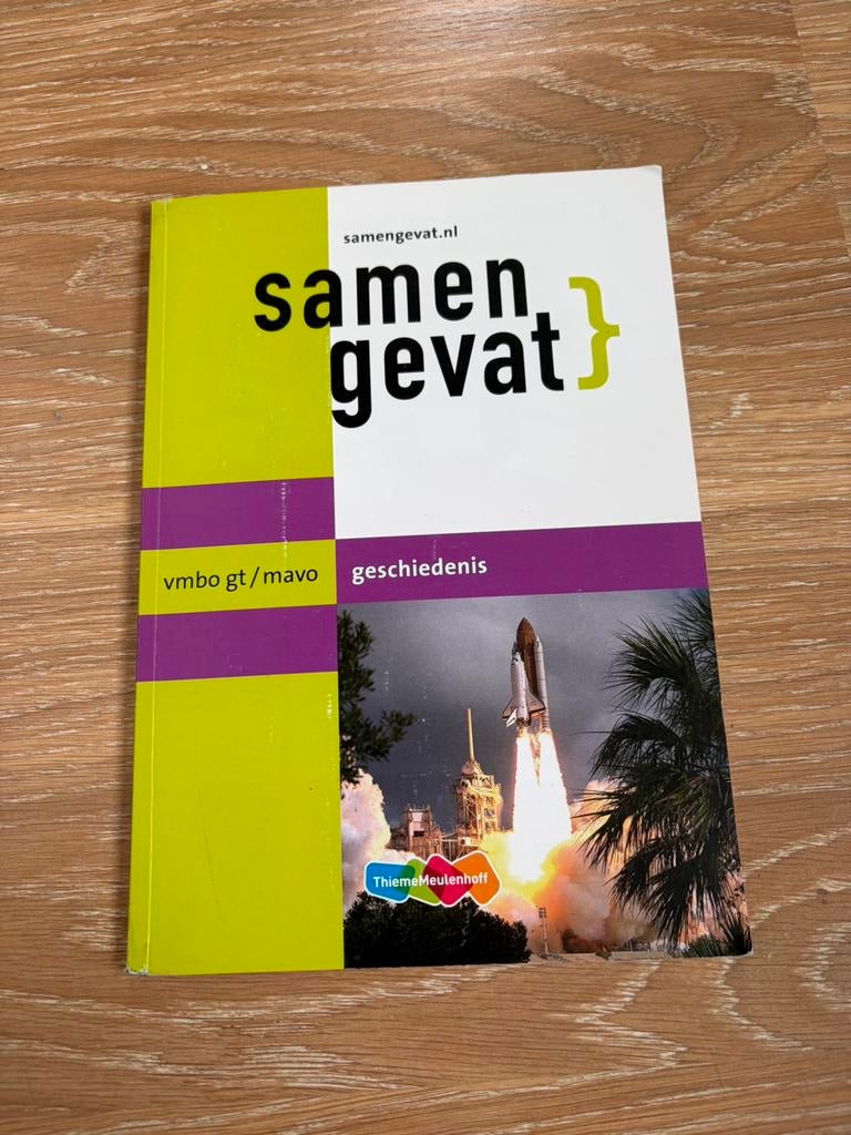 Geschiedenis examenbundel + samengevat vmbo gt / mavo, Boeken, Schoolboeken, Ophalen of Verzenden, Zo goed als nieuw, VMBO, Geschiedenis