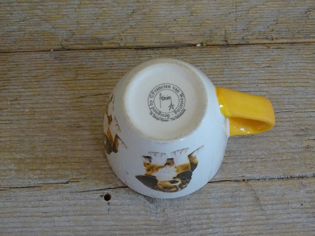 1x Mok, Francien, KAT/HOND, met gekleurd oor, z.g.a.n., Ophalen of Verzenden, Zo goed als nieuw, Overige stijlen, Kop(pen) en/of Schotel(s)