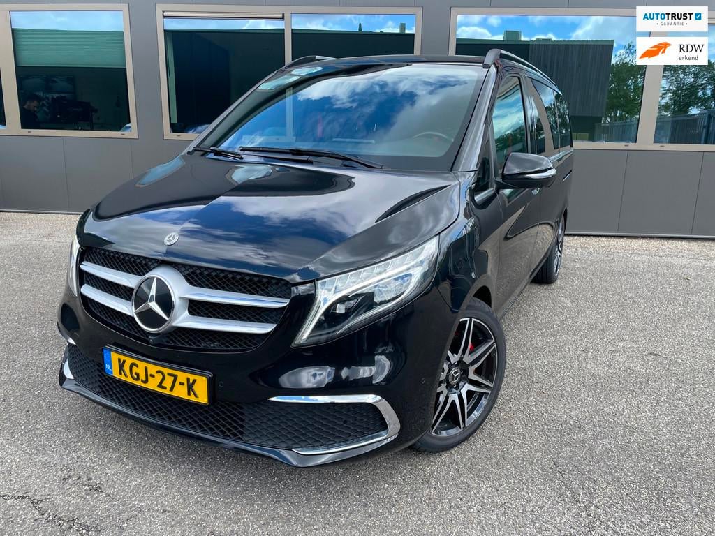 Mercedes-Benz V-KLASSE 300d Lang Avantgarde Edition VIP Bus, Auto's, Achterwielaandrijving, Gebruikt, 2000 kg, Automatische klimaatregeling