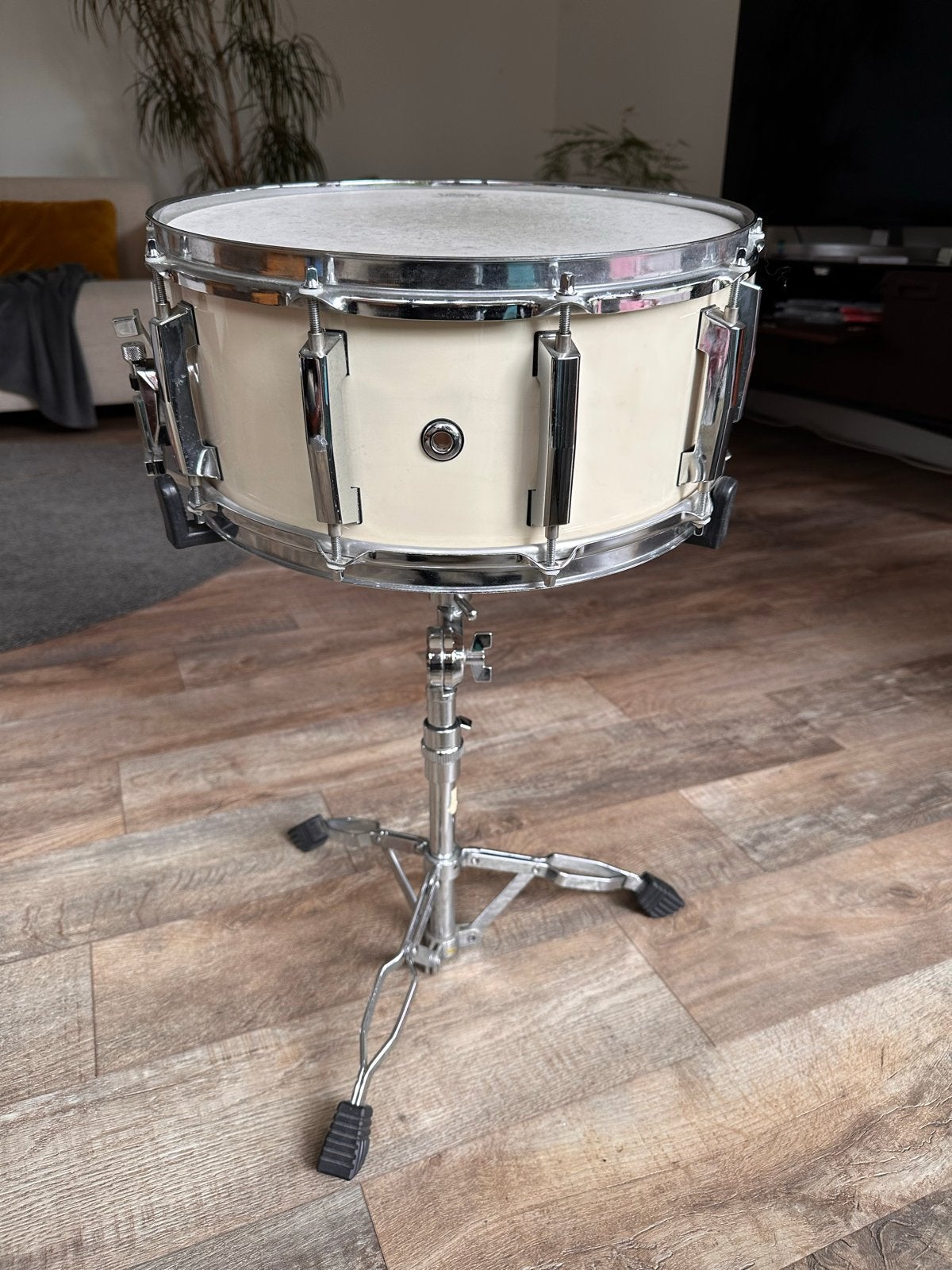 Pearl Masters Studio Snaredrum (Birch Shell) met standaard, Ophalen, Gebruikt, Pearl