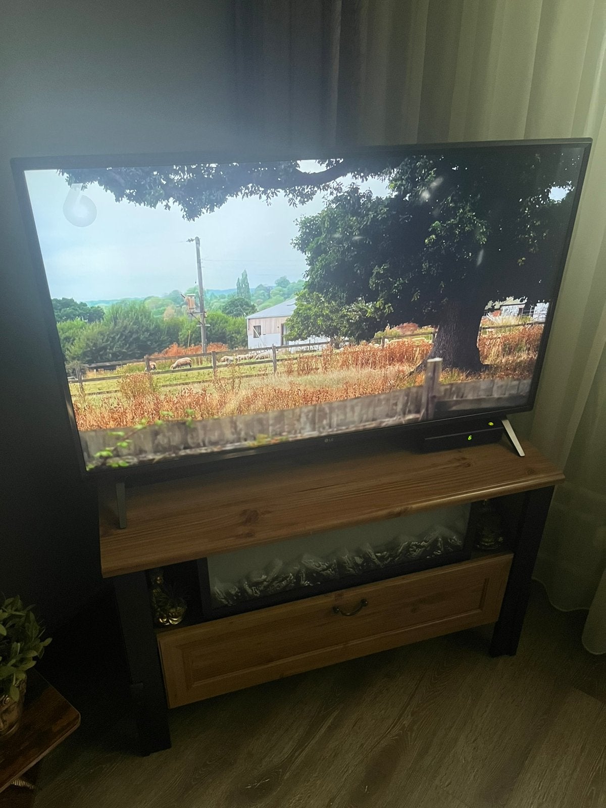 LG smart Tv 43 inch inc afstenbediening, Ophalen, 50 Hz, Zo goed als nieuw, 100 cm of meer