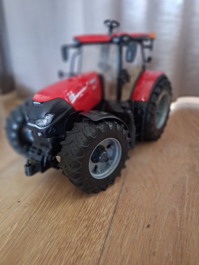 Bruder case IH optum 300cvx  bruder 3190, Ophalen of Verzenden, Zo goed als nieuw