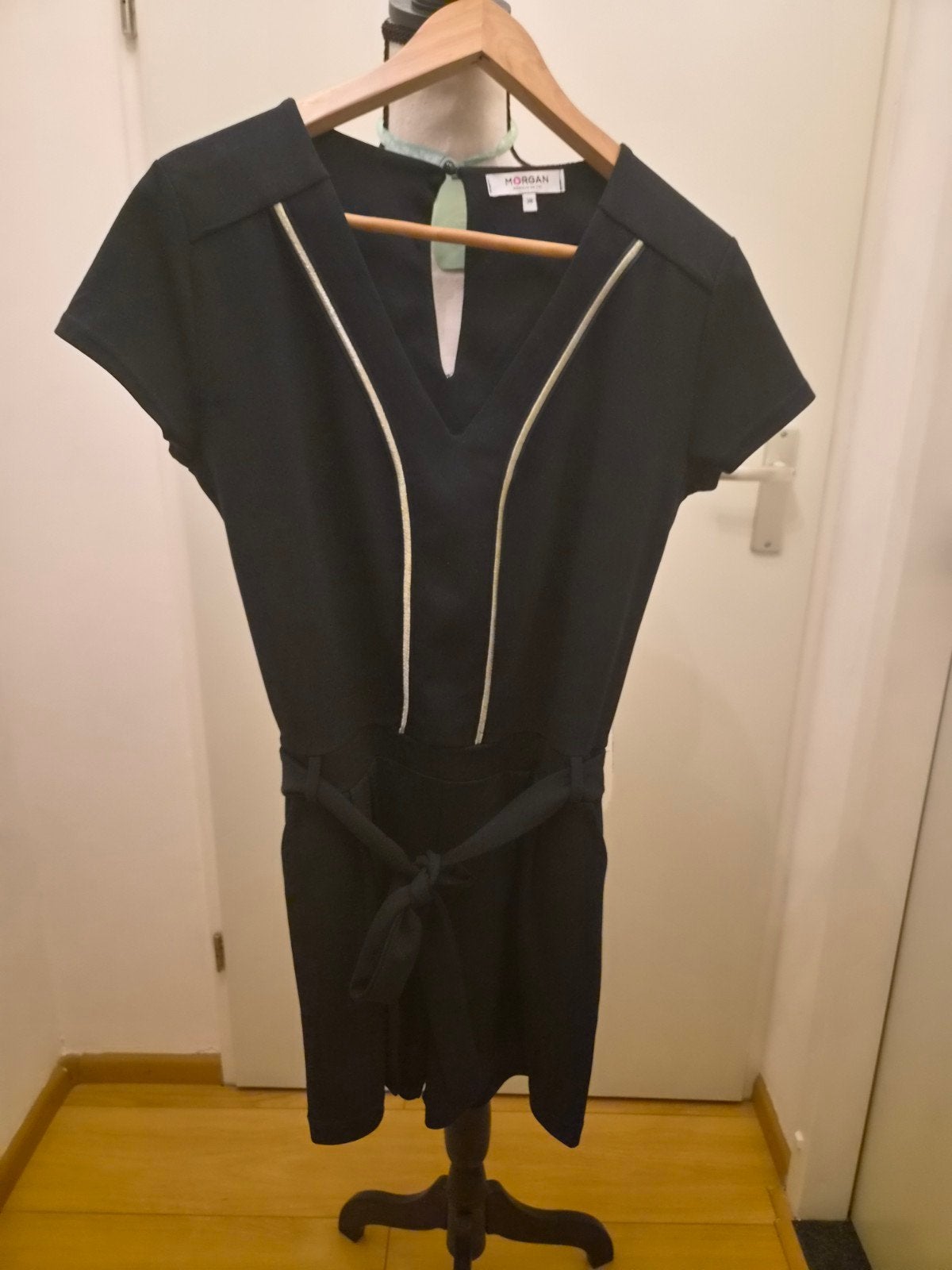 Hele leuke donkerblauwe dames jumpsuit/playsuit van Morgan M, Kleding | Dames, Maat 38/40 (M), Blauw, Zo goed als nieuw, Morgan
