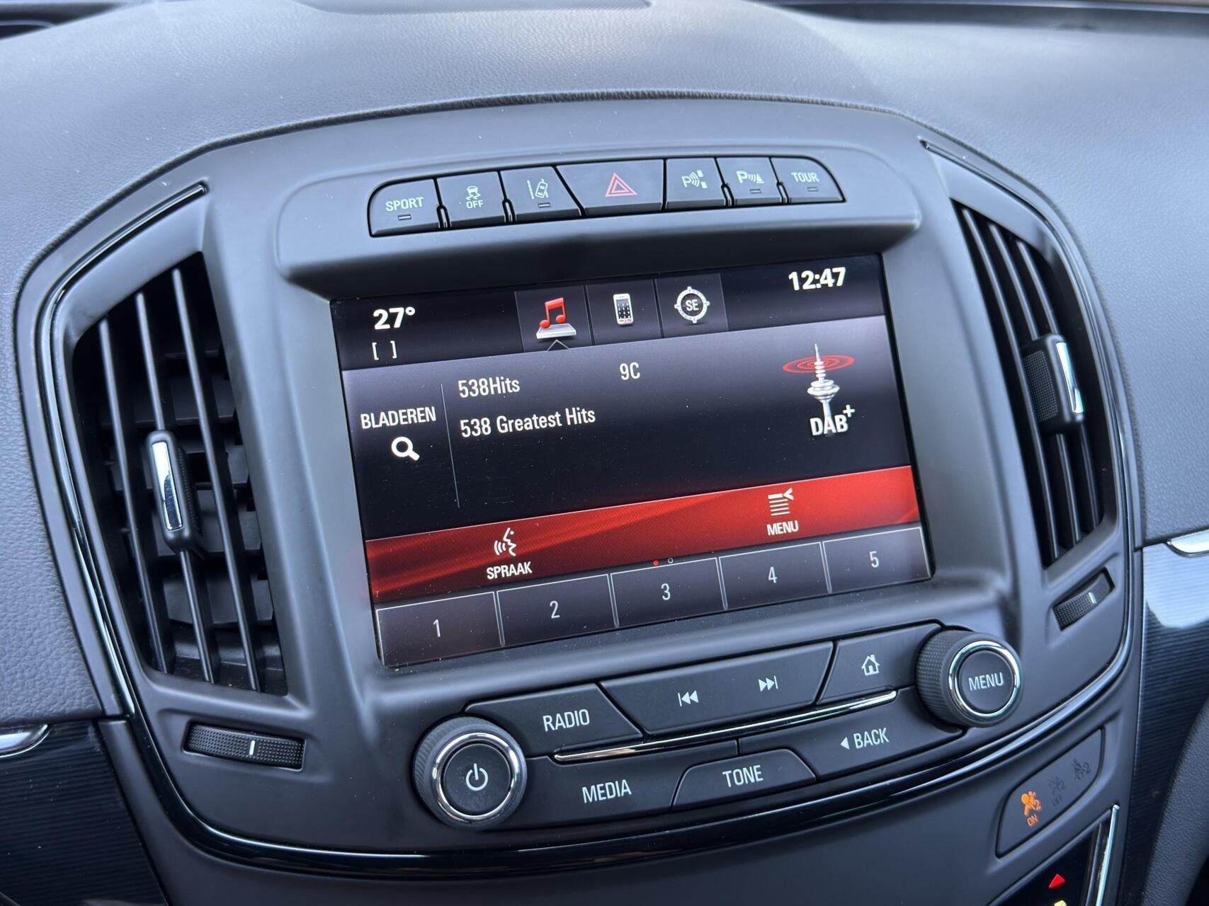 Foto 52 van Opel Insignia Sports Tourer 2.0 T Cosmo 4x4 250pk |Bose|Lede