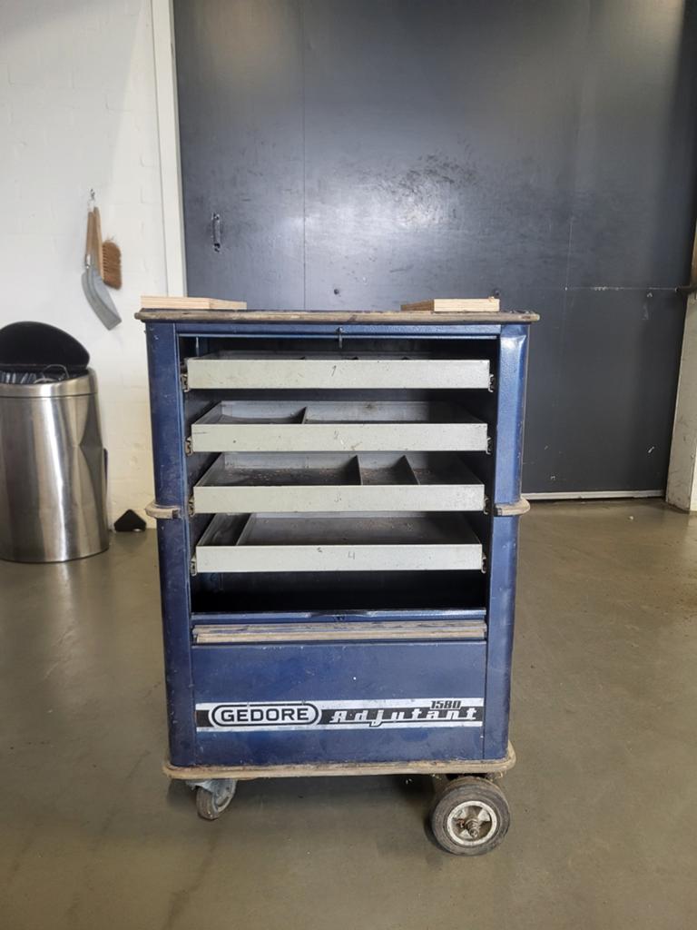 Gedore Adjutant 1580 Gereedschapswagen met laden, Gebruikt, Info@gedore.com, Gedore Tool Center, Remscheider Str. 149, 42899 Remscheid, Duitsland