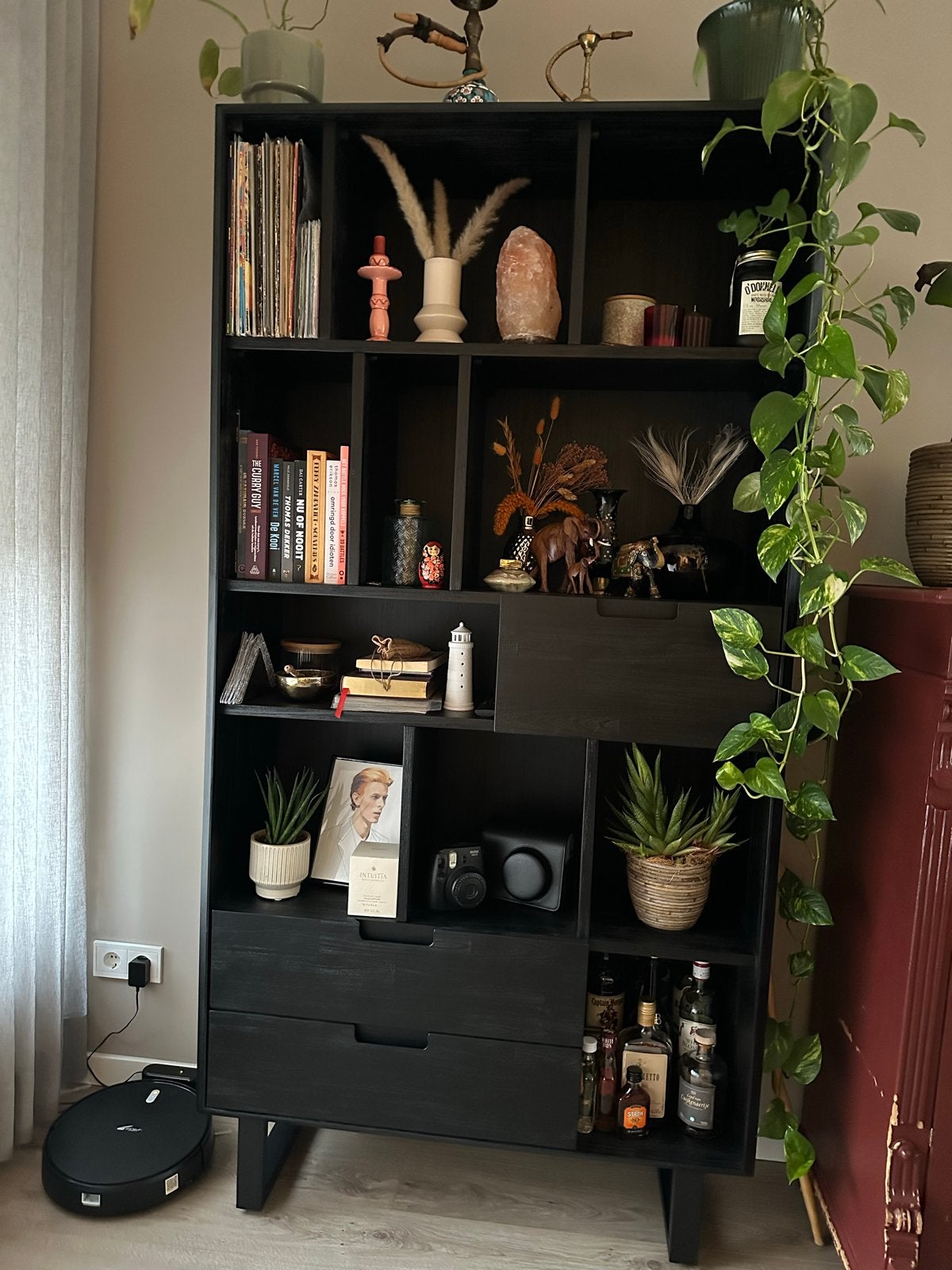 Zwart houten boekenkast met lades en planken, Huis en Inrichting, Ophalen, Gebruikt, 100 tot 150 cm, Met lade(s)