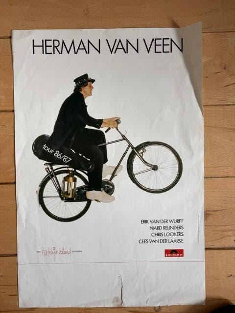 Diverse posters Herman van Veen, Toulouse lautrec, Lotus, Verzamelen, Ophalen of Verzenden, A1 t/m A3, Film en Tv, Rechthoekig Staand