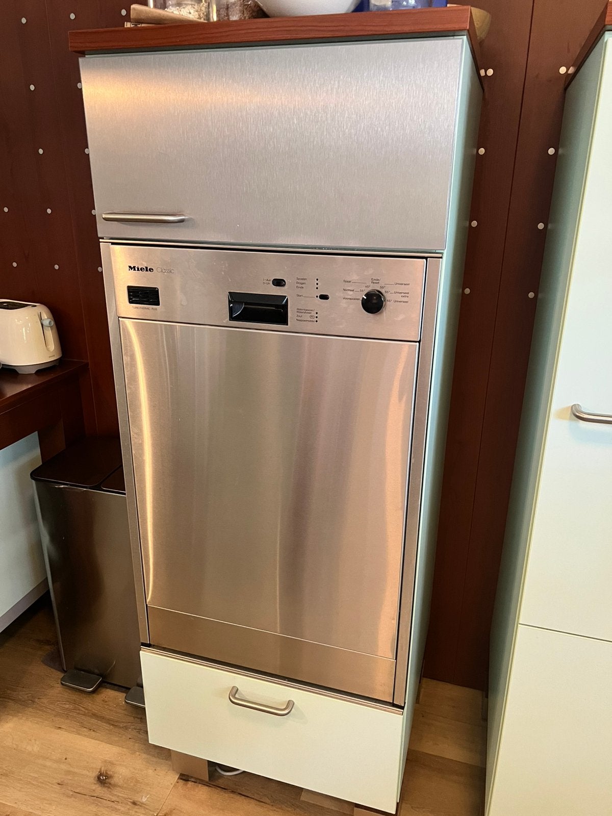 GEZOCHT. Miele Classic Turbothermic plus Vaatwasser, Ophalen, Zo goed als nieuw