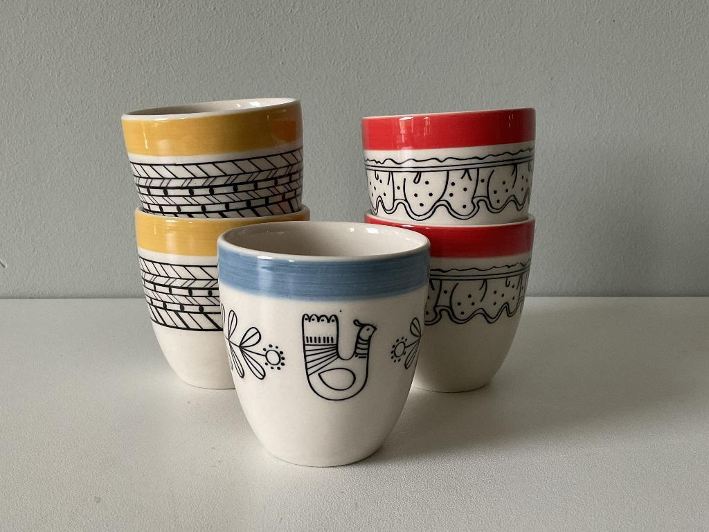 Tui espressokopjes, porselein, nieuwstaat, Overige typen, Ophalen of Verzenden, Zo goed als nieuw, Overige stijlen
