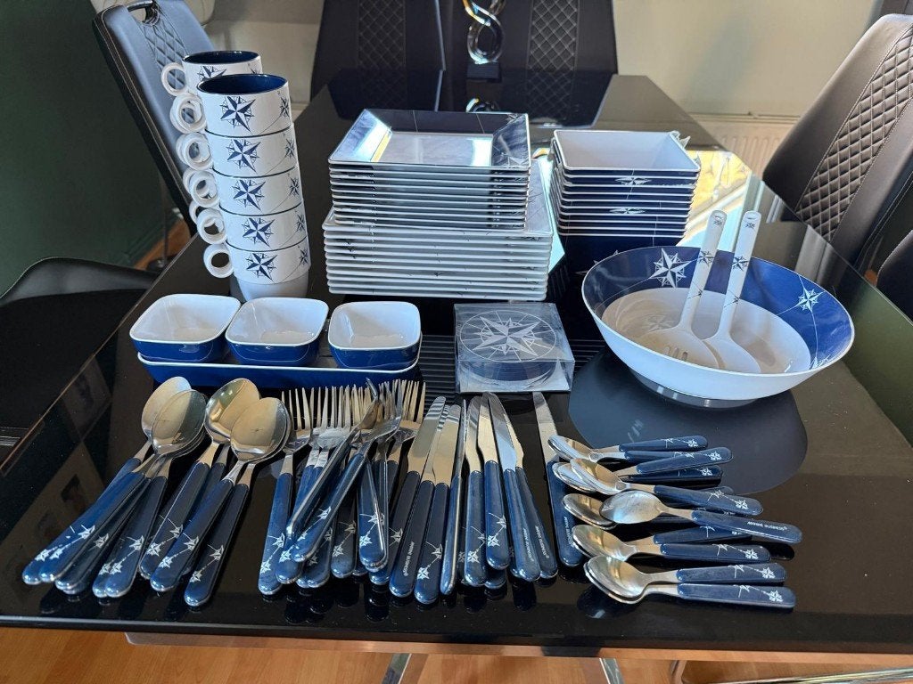 Te koop niet gebruikte bootservies set, Watersport en Boten, Ophalen of Verzenden, Nieuw, Kombuis en Sanitair
