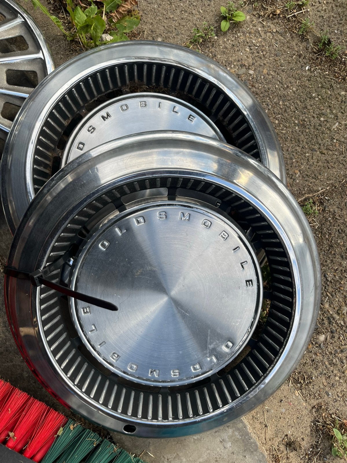 Diverse wieldoppen: Oldsmobile, Mustang, Opel en meer, Ophalen of Verzenden, Gebruikt