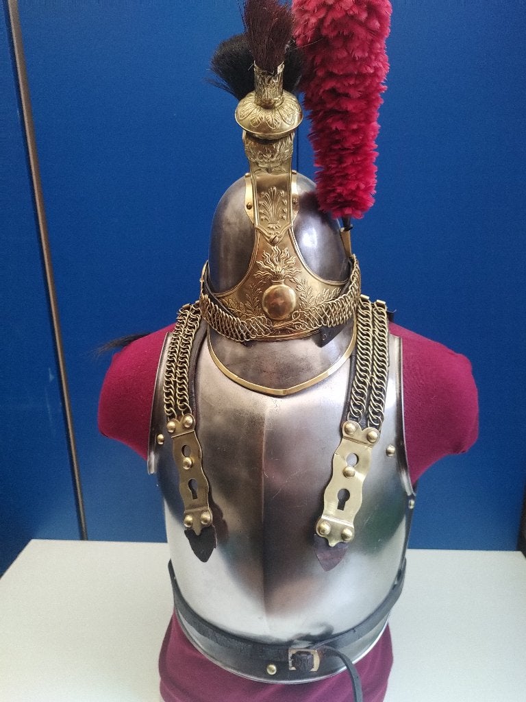 Frans ensemble kurassier mod 1825/1833, Verzenden, Landmacht
