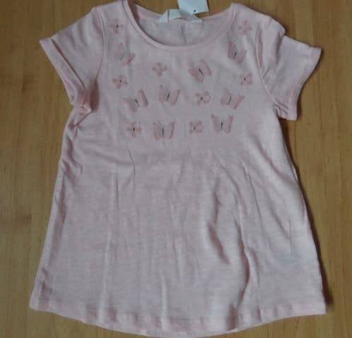 NIEUW: Schattig vlinder t-shirt van H&M maat 122/128, Kinderen en Baby's, Ophalen of Verzenden, Nieuw, Meisje, Shirt of Longsleeve