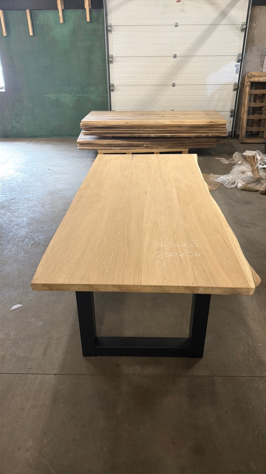 Massief eiken houten tafel inclusief onderstel nu €495,00!!, Eikenhout, Nieuw, 150 tot 200 cm, Vier personen