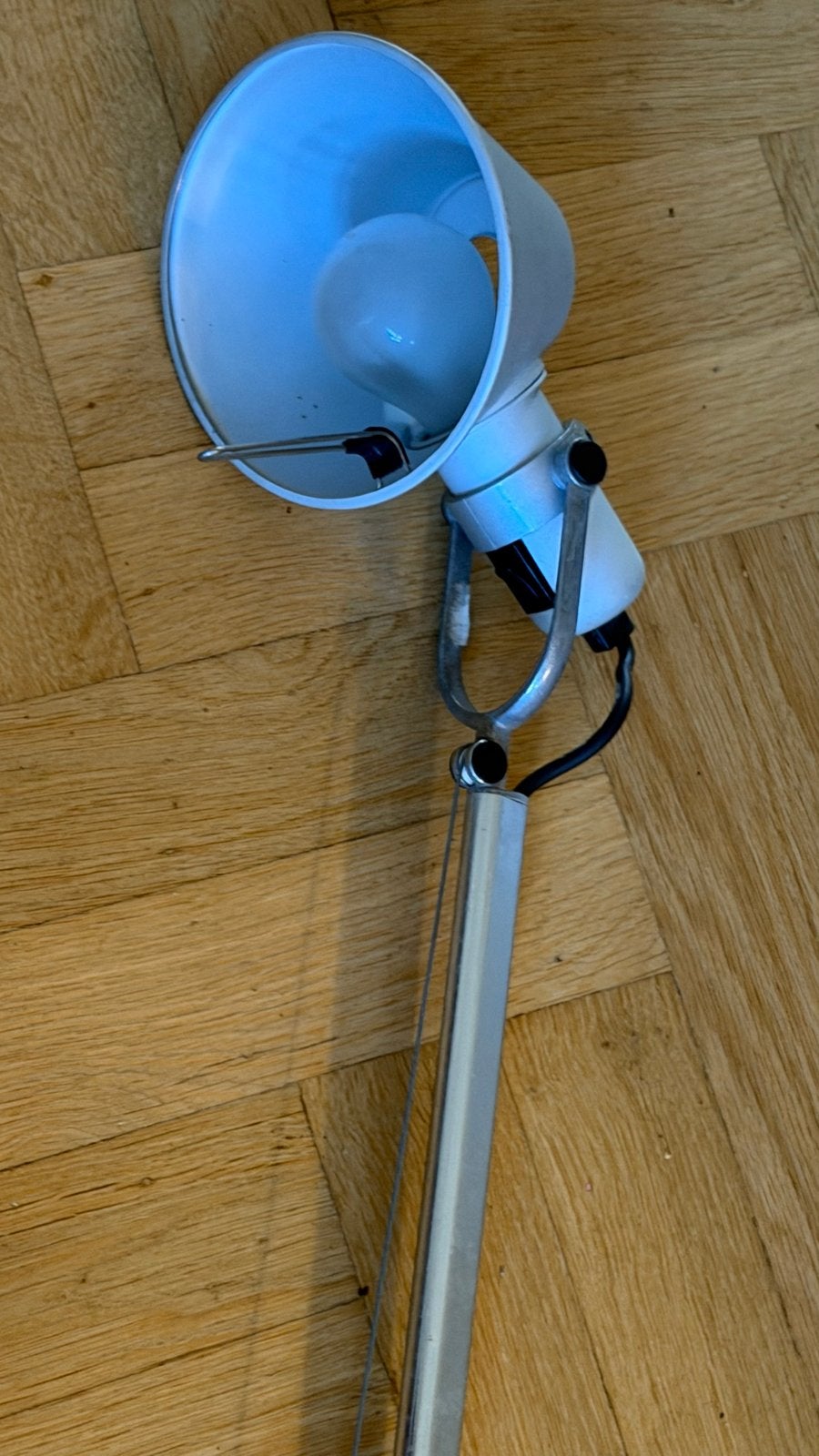 Artemide Tolomeo Micro Parete Wandlamp - Zilver, Huis en Inrichting, Ophalen, Gebruikt, E14 (klein), Verstelbaar