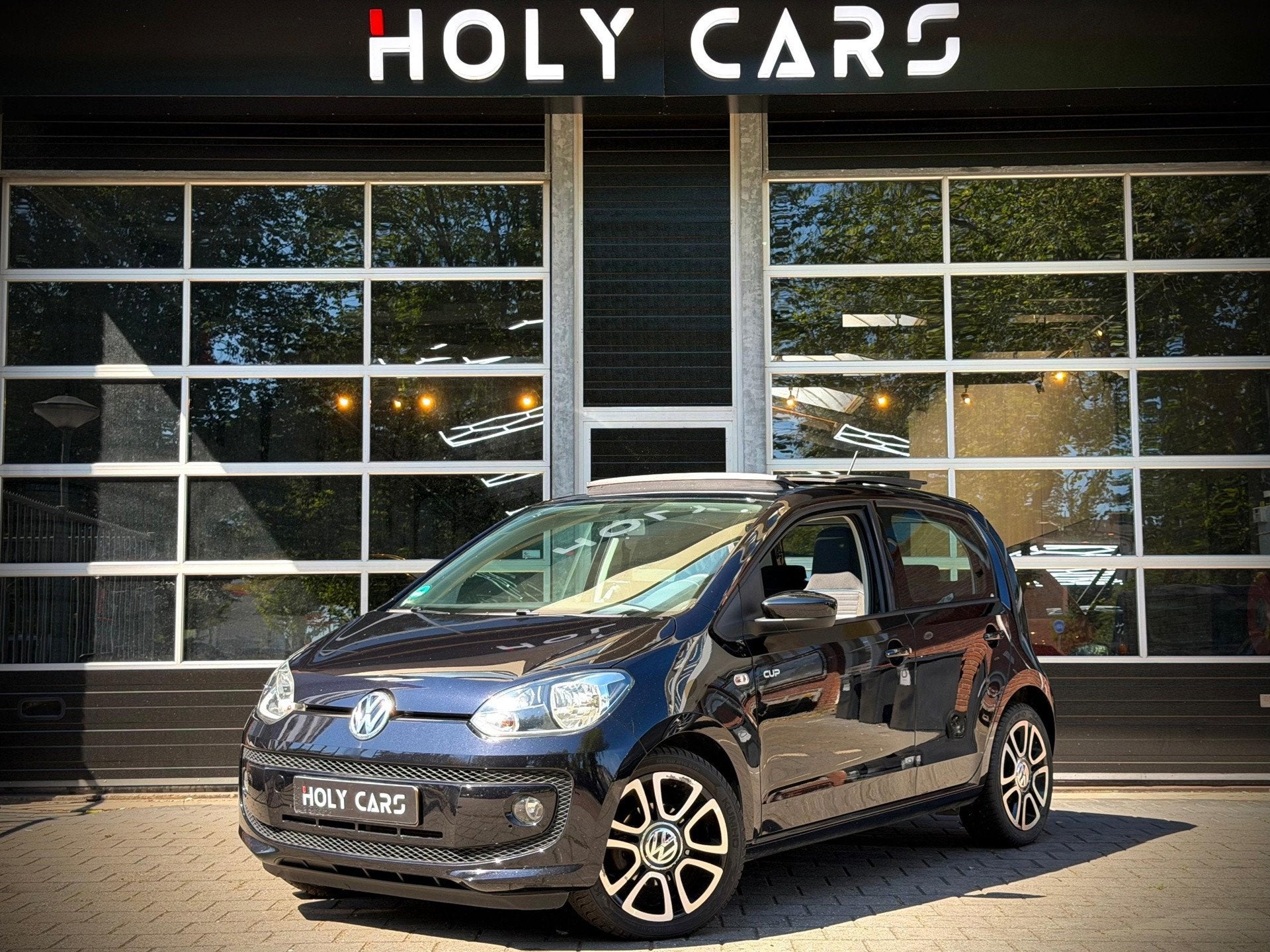 Volkswagen Up! 1.0 high up! | PANO | | AIRCO | NAVIGATIE |, Euro 5, Gebruikt, Up!, 4 stoelen