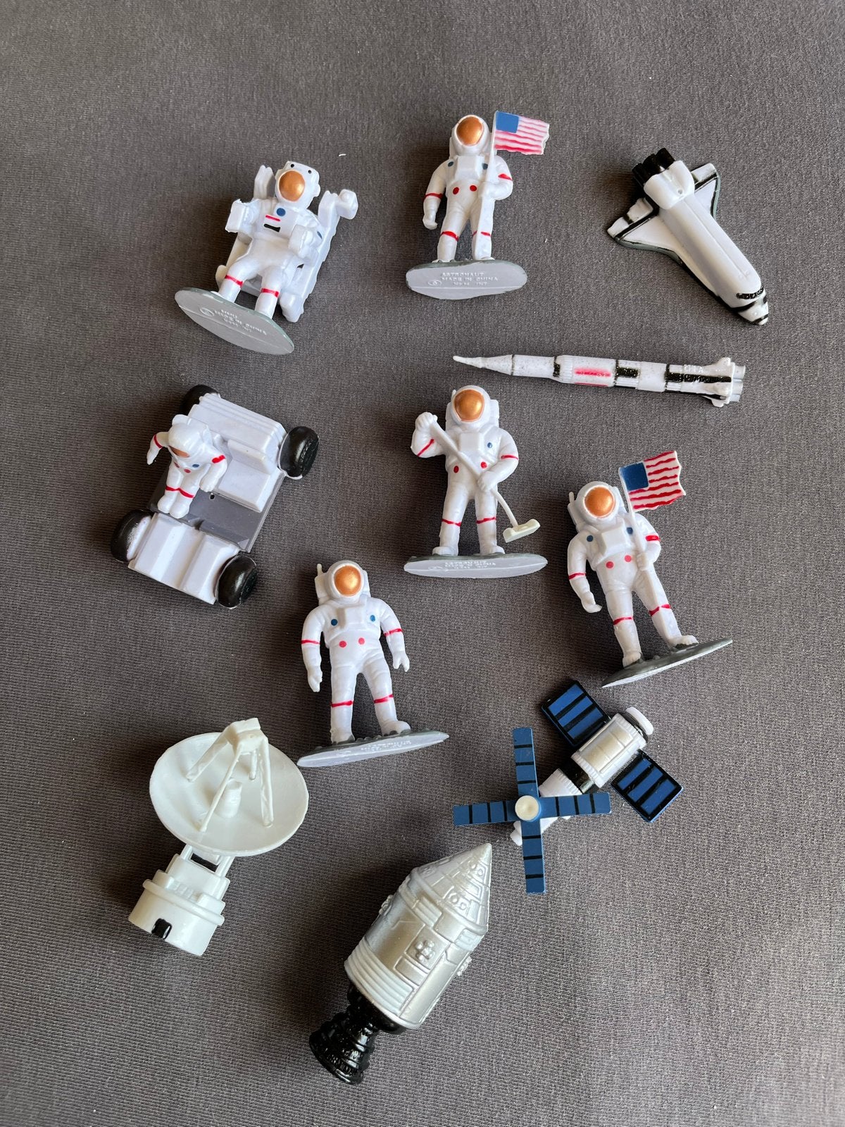 Ruimtevaart astronaut poppetjes - 11-delige set, Ophalen of Verzenden, Zo goed als nieuw, Jongen of Meisje
