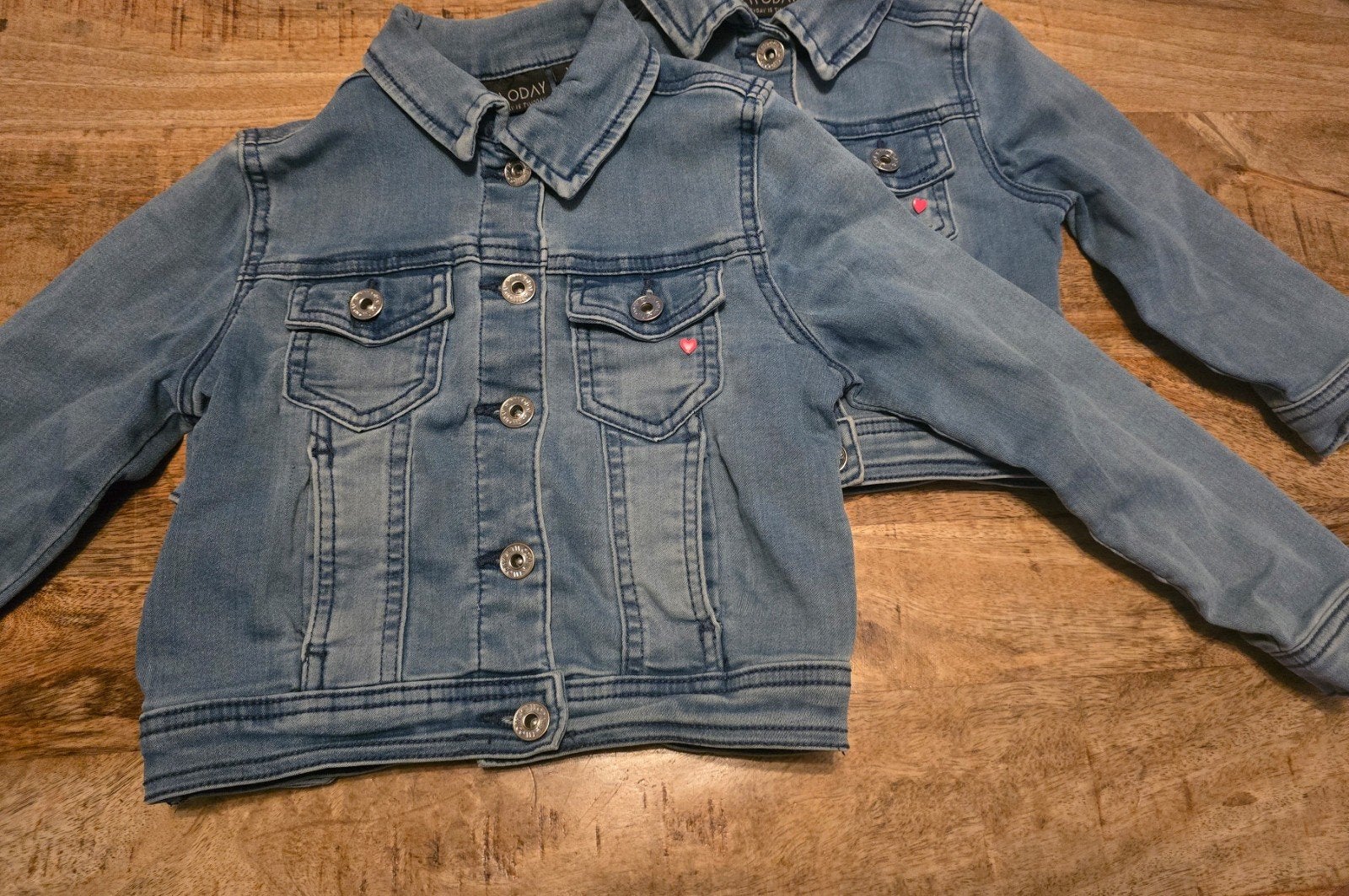 TWO DAY DENIM JASJES BLAUW MAAT 116 + 92, Gebruikt, Meisje, Ophalen of Verzenden, Two Day