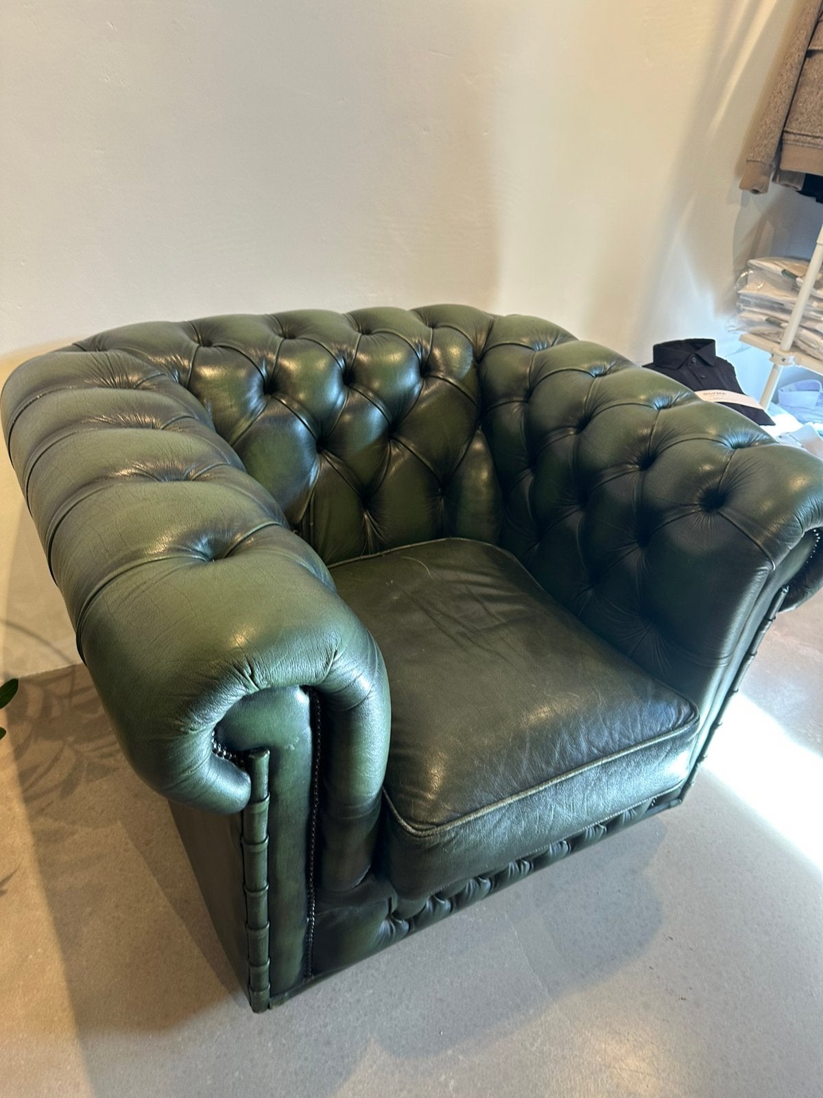 Originele Chesterfield stoel, Ophalen of Verzenden, Zo goed als nieuw, 75 tot 100 cm