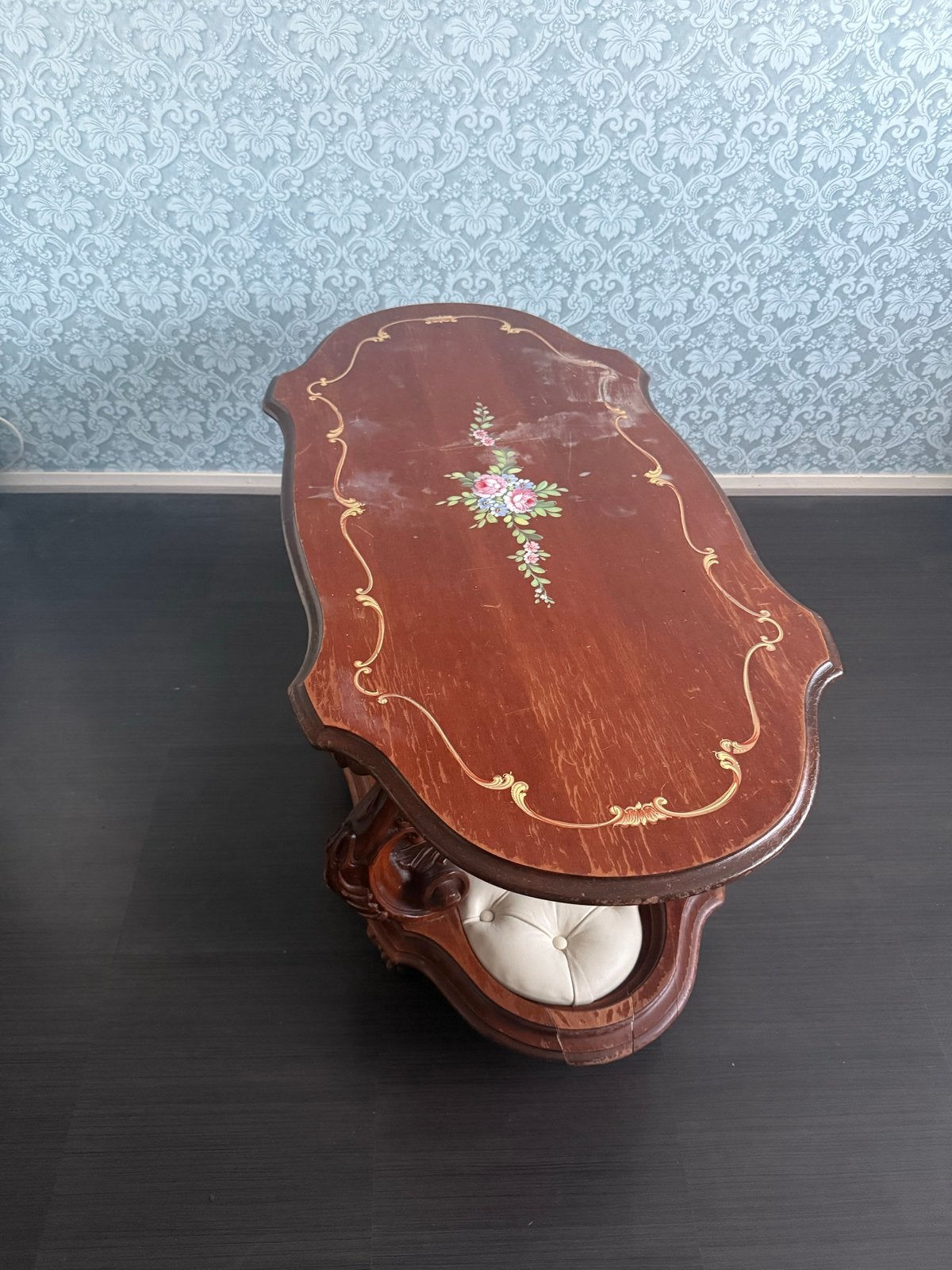 Salontafel, Ophalen