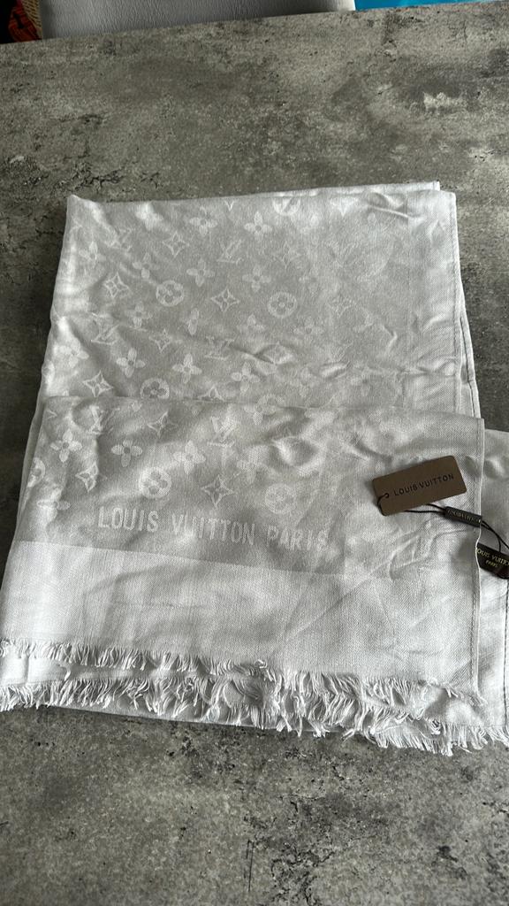 Sjaal  Luis vuitton Paris, Ophalen, Maat 46/48 (XL) of groter, Sjaal