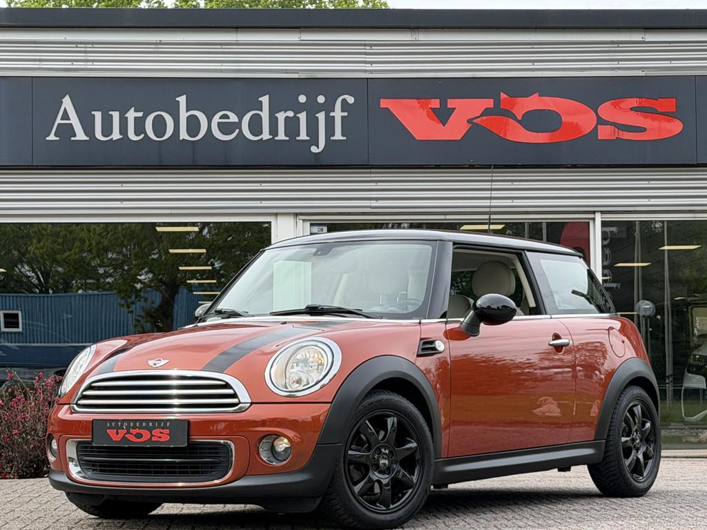 MINI One 1.6 Business Line | Navi | Leder | Cruise | Stoelve, Voorwielaandrijving, Euro 5, Beige, Stoelverwarming
