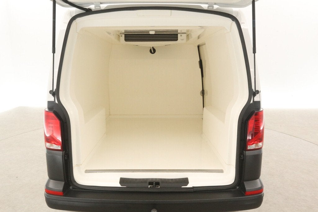 Volkswagen Transporter 2.0 TDI L1H1 | Koelwagen 0° | Nachtk, Voorwielaandrijving, Stof, Gebruikt, Euro 6
