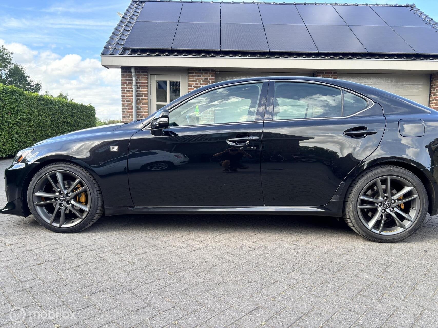 Foto 2 van Lexus IS 250 F-Sport Line Unieke Uitvoering