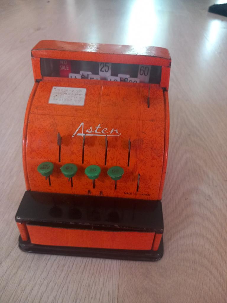 Vintage blikken kassa Asten uit Japan - werkend, Ophalen of Verzenden