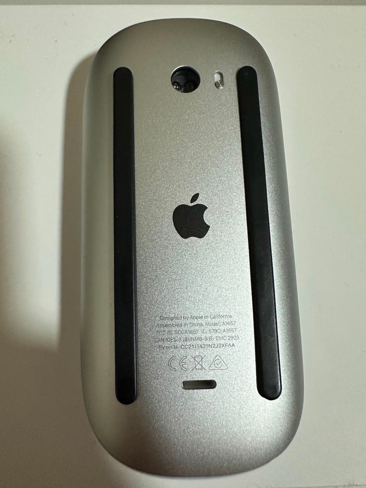 Apple Magic Mouse 2 - Draadloze Muis (A1657), Ophalen of Verzenden, Zo goed als nieuw, Draadloos, Muis