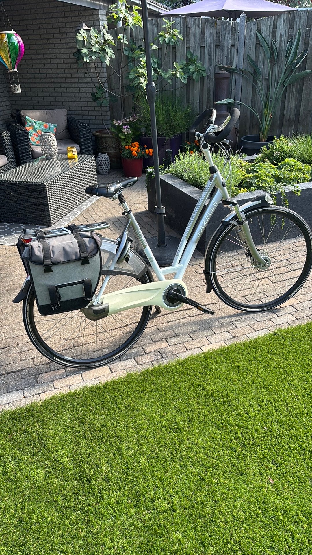 Witte Gazelle damesfiets, Ophalen, Gebruikt, Gazelle