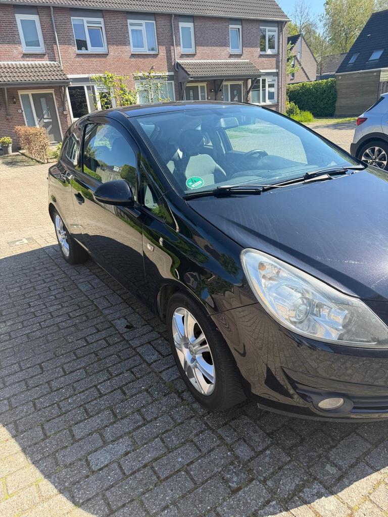 Opel Corsa 1.2 16V 3D 2009 Zwart, Voorwielaandrijving, 450 kg, 40 €/maand, 1229 cc