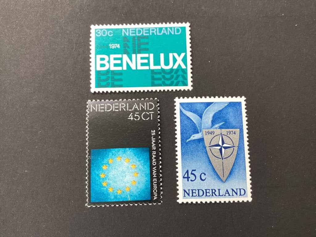 1974, Internationale verbanden, 1055-1057, Verzenden, Na 1940, Postfris