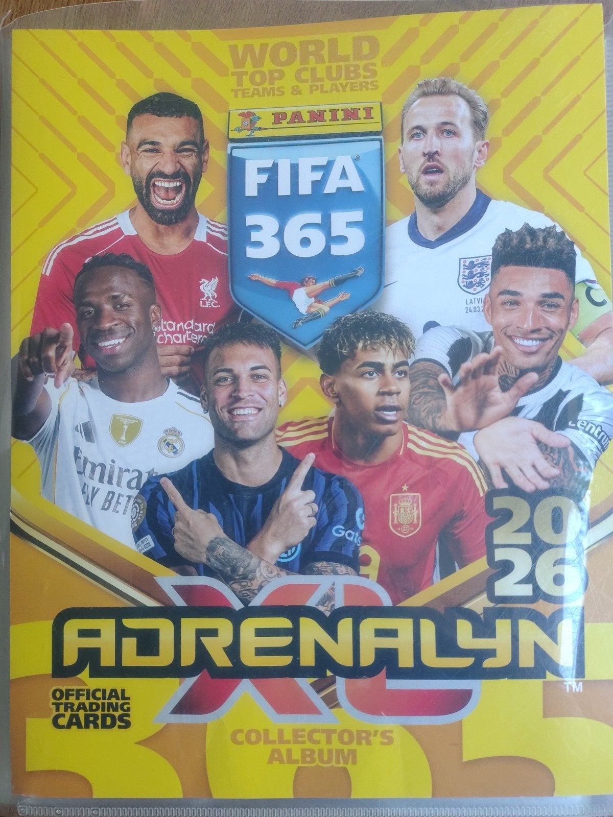 FIFA 365 Adrenaline 2026 - Panini, Hobby en Vrije tijd, Stickers en Plaatjes, Ophalen of Verzenden, Zo goed als nieuw, Meerdere plaatjes
