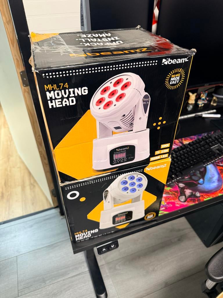 Beamz MHL74 Moving Head RGBW LED Licht - Nieuwstaat, Ophalen of Verzenden, Zo goed als nieuw, Licht, Kleur