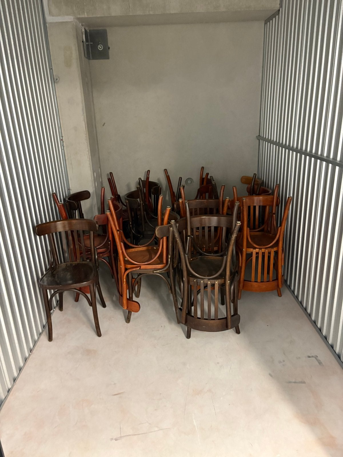 20 Thonet-stijl houten cafestoelen - Bistro stoelen, Ophalen, Gebruikt, Bruin, Vijf, Zes of meer stoelen