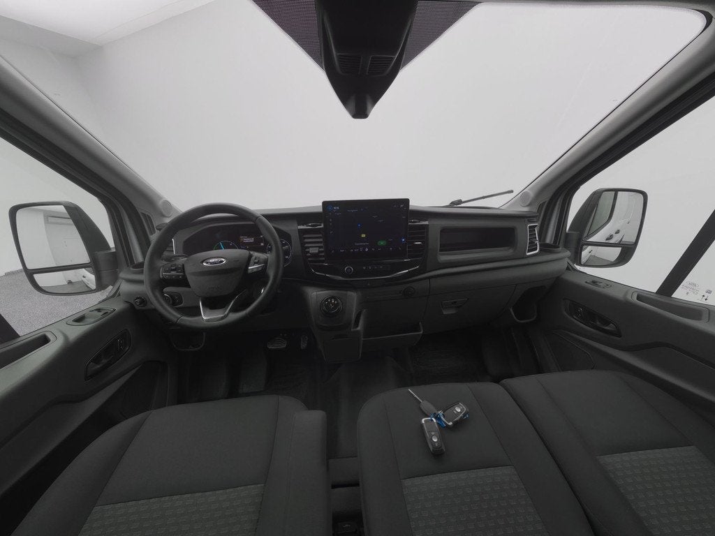 Ford E-Transit 350 L2H2 Trend 68 kWh | CAMERA | CARPLAY | ST, Automaat, Gebruikt, Zwart, Met garantie (alle)
